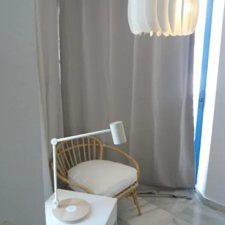 House Penthouse شقة
